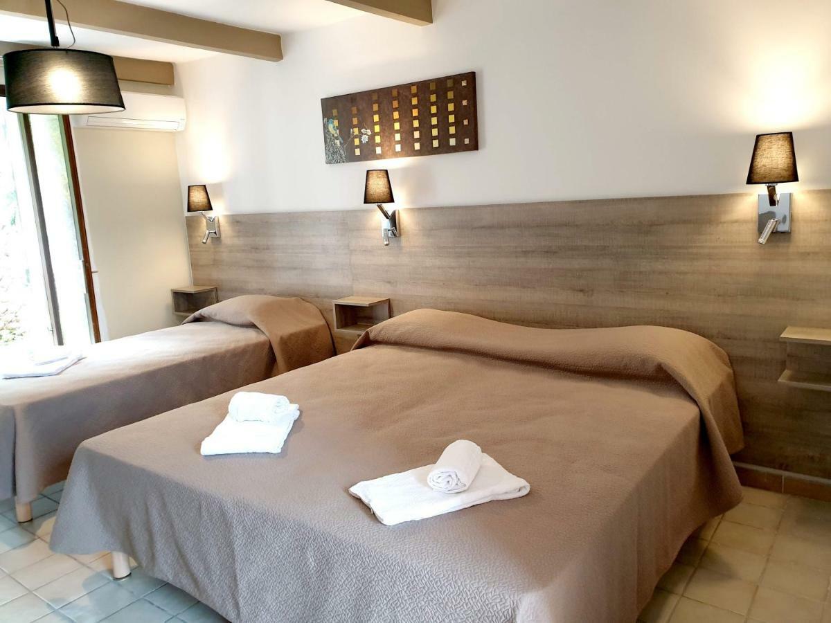 Hotel Olmuccio 圣塔露西港口 外观 照片