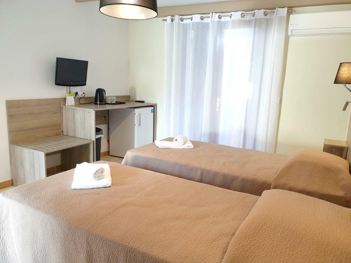 Hotel Olmuccio 圣塔露西港口 外观 照片